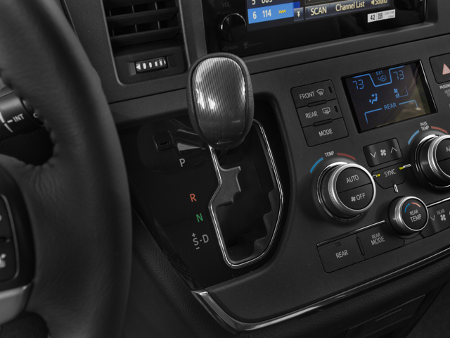 2017 Toyota Sienna L 7 Passenger