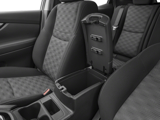 2018 Nissan Rogue Sport SV