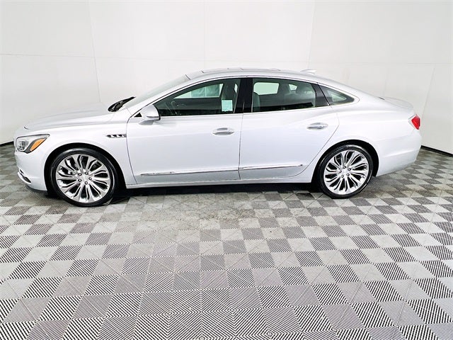 2017 Buick LaCrosse Essence