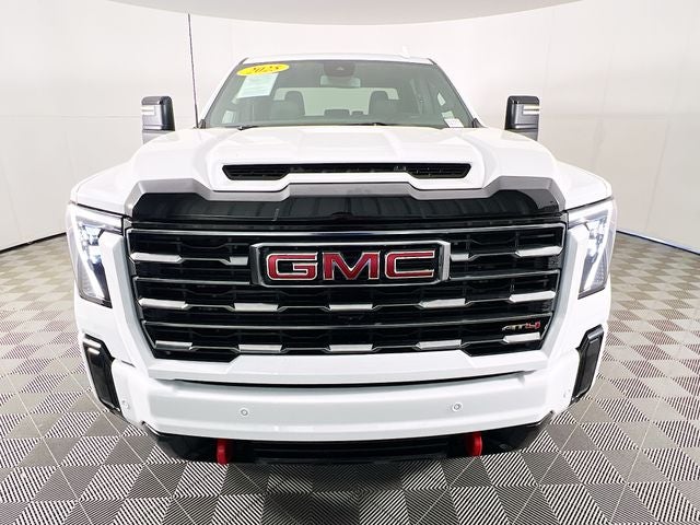 2025 GMC Sierra 2500HD AT4