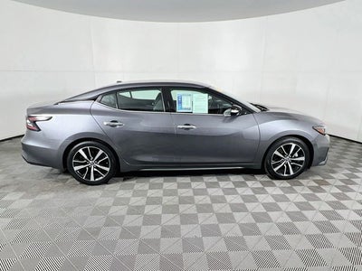 2023 Nissan Maxima SV