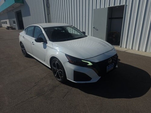 2023 Nissan Altima 2.5 SR