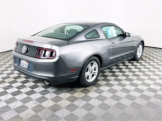 2014 Ford Mustang V6