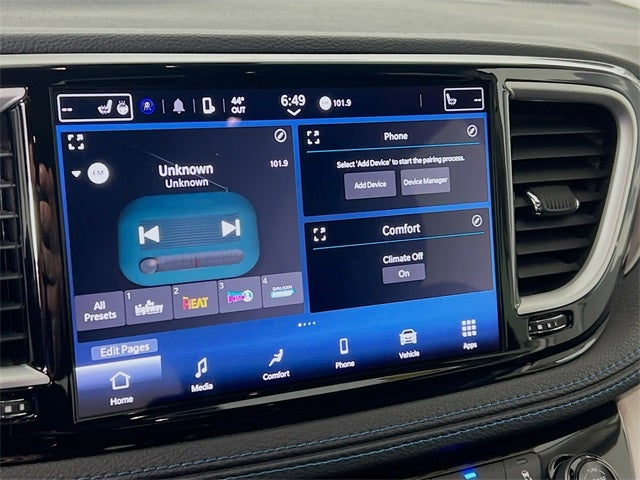 2021 Chrysler Pacifica Touring L