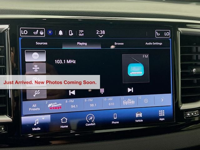 2023 Chrysler Pacifica Touring L