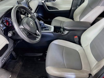 2022 Toyota RAV4 XLE Premium