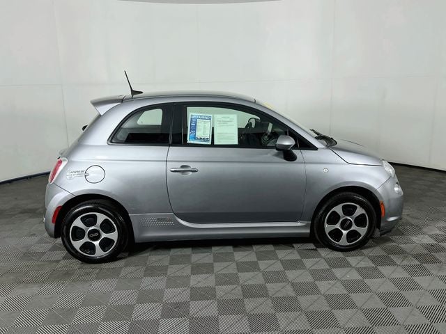 2016 FIAT 500e Battery Electric