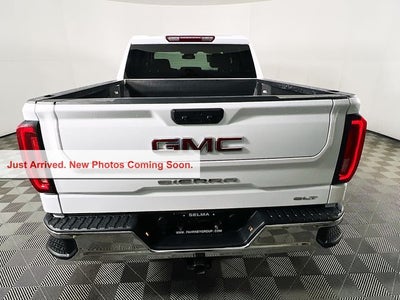 2024 GMC Sierra 1500 SLT