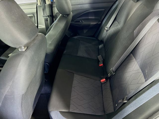 2023 Nissan Versa 1.6 SV