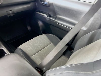 2022 Toyota Tacoma TRD Off-Road V6