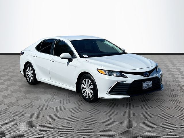 2023 Toyota Camry Hybrid LE