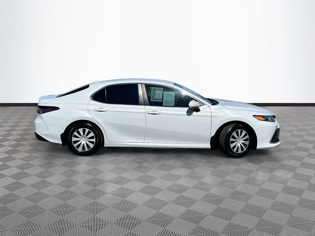 2023 Toyota Camry Hybrid LE