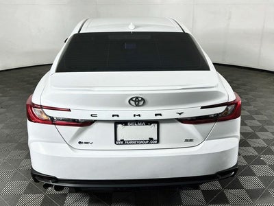 2025 Toyota Camry SE