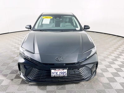 2025 Toyota Camry LE