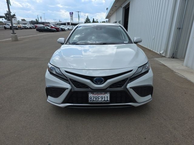 2022 Toyota Camry Hybrid XSE