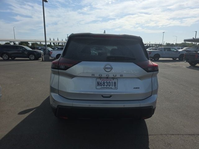 2025 Nissan Rogue SV