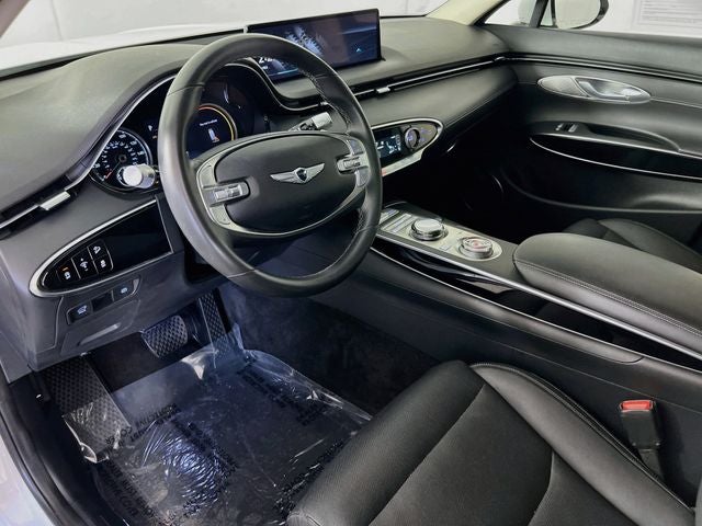 2025 Genesis GV70 2.5T