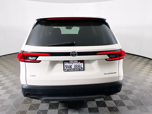 2024 Toyota Grand Highlander Platinum