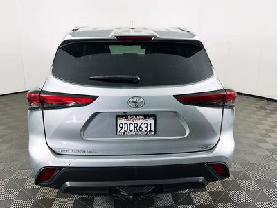2022 Toyota Highlander XLE