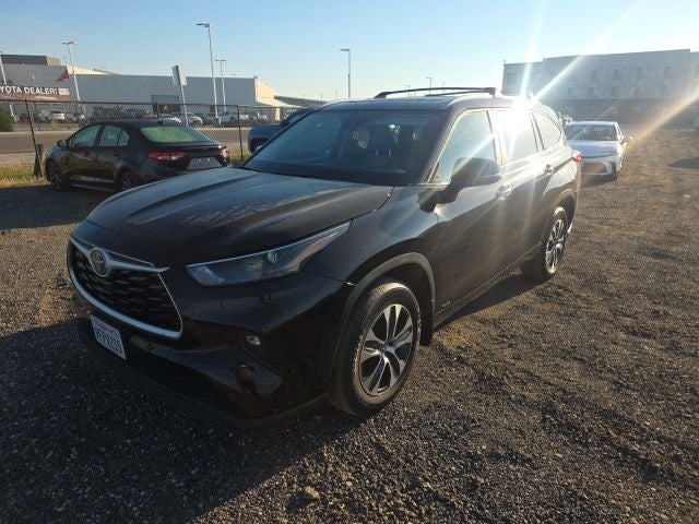 2023 Toyota Highlander Hybrid XLE