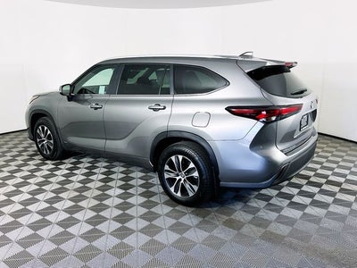 2026 Toyota Highlander Hybrid XLE