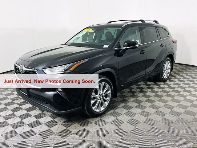 2026 Toyota Highlander Hybrid Limited