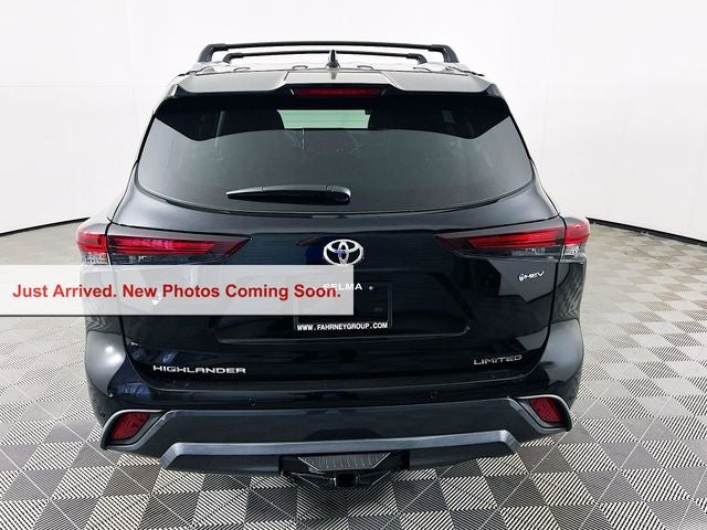 2026 Toyota Highlander Hybrid Limited