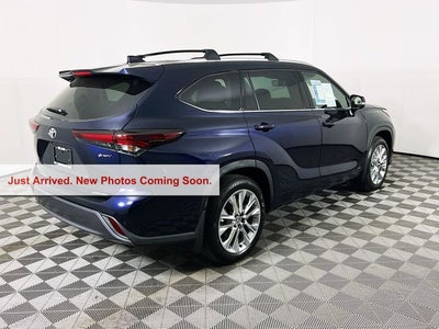 2026 Toyota Highlander Hybrid Limited