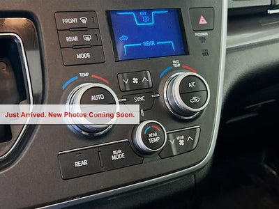 2017 Toyota Sienna SE