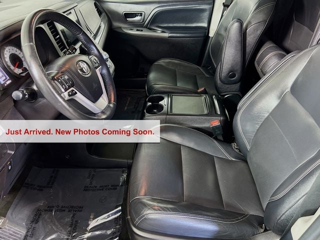 2017 Toyota Sienna SE