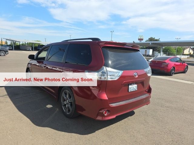 2017 Toyota Sienna SE
