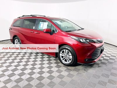 2026 Toyota Sienna XLE 7 Passenger