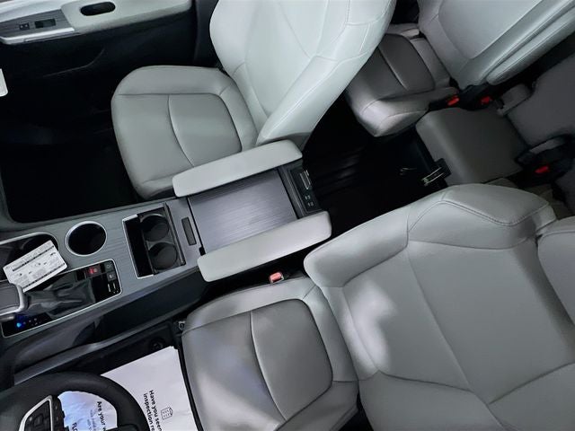 2026 Toyota Sienna XLE 7 Passenger