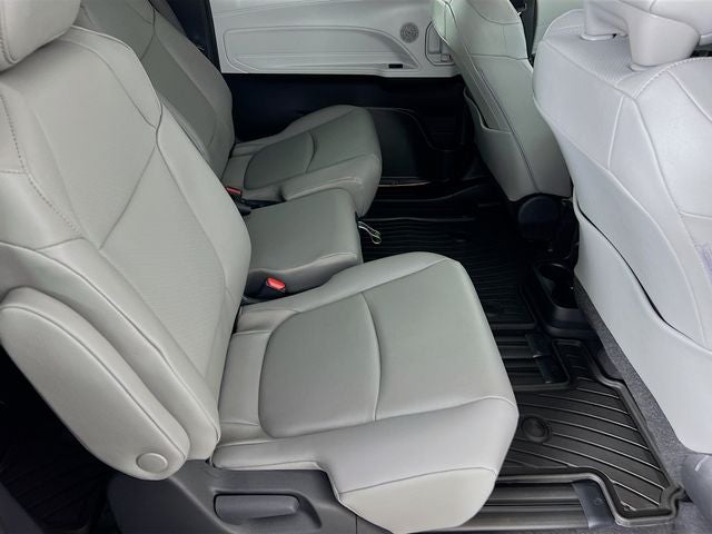 2026 Toyota Sienna XLE 7 Passenger