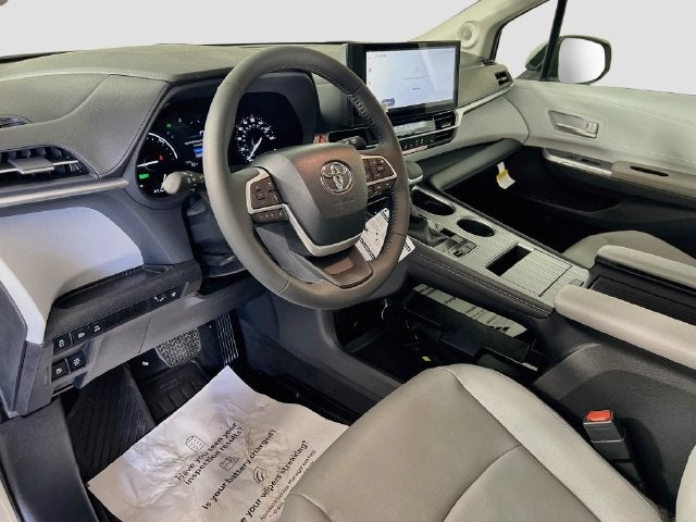 2026 Toyota Sienna XLE 7 Passenger