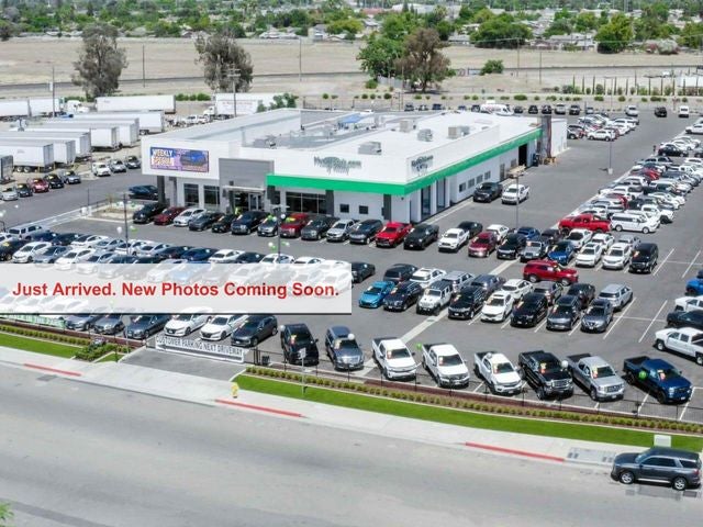 2024 Toyota Sienna XLE 8 Passenger