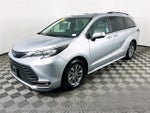 2025 Toyota Sienna XLE 8 Passenger