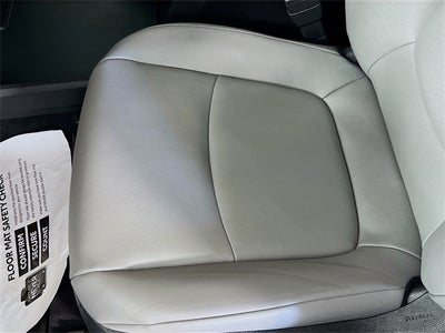 2025 Toyota Sienna XLE 7 Passenger