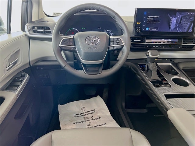2025 Toyota Sienna XLE 7 Passenger
