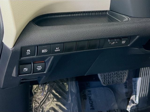 2026 Toyota Sienna Limited 7 Passenger