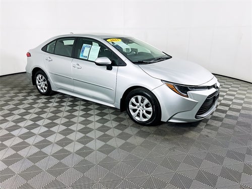 2025 Toyota Corolla LE