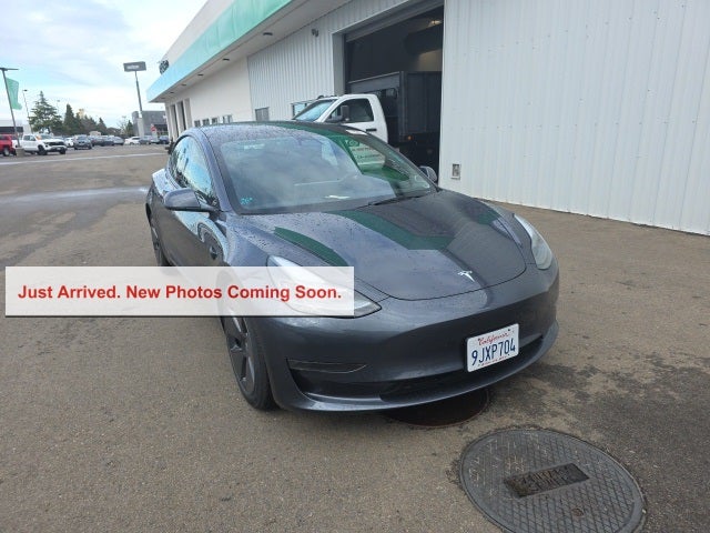 2023 Tesla Model 3 Base