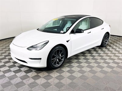 2020 Tesla Model 3 Standard Range Plus