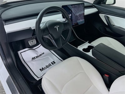 2020 Tesla Model 3 Standard Range Plus