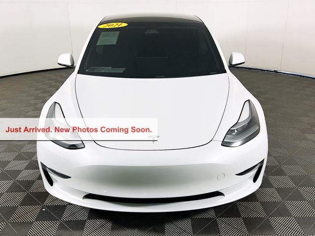 2021 Tesla Model 3 Standard Range Plus