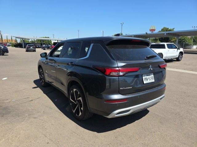 2024 Mitsubishi Outlander SE