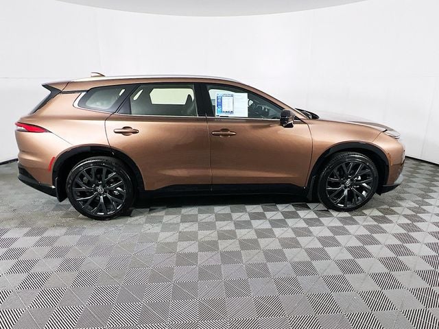 2026 Toyota Crown Signia Limited