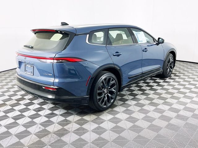 2026 Toyota Crown Signia Limited