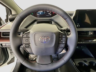 2026 Toyota Prius Plug-In Hybrid SE