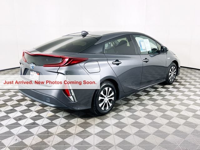 2021 Toyota Prius Prime LE